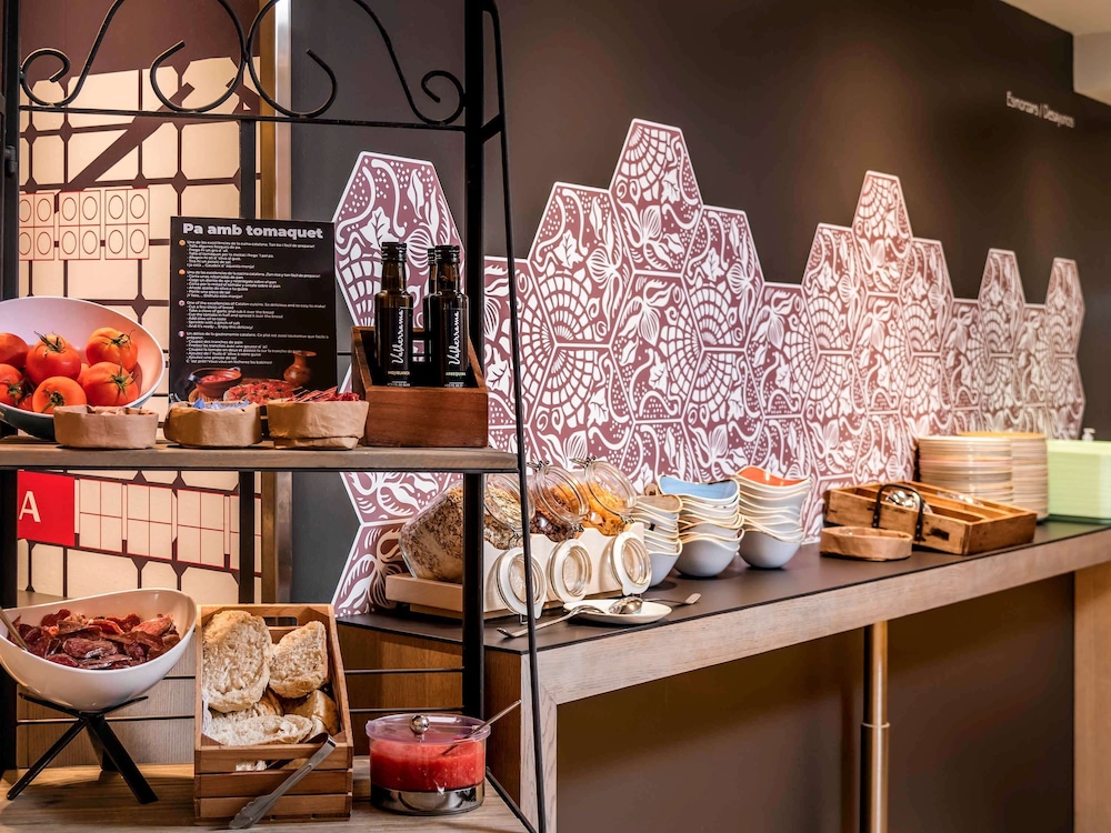 Ibis Styles Barcelona Centre Hotel 50/73