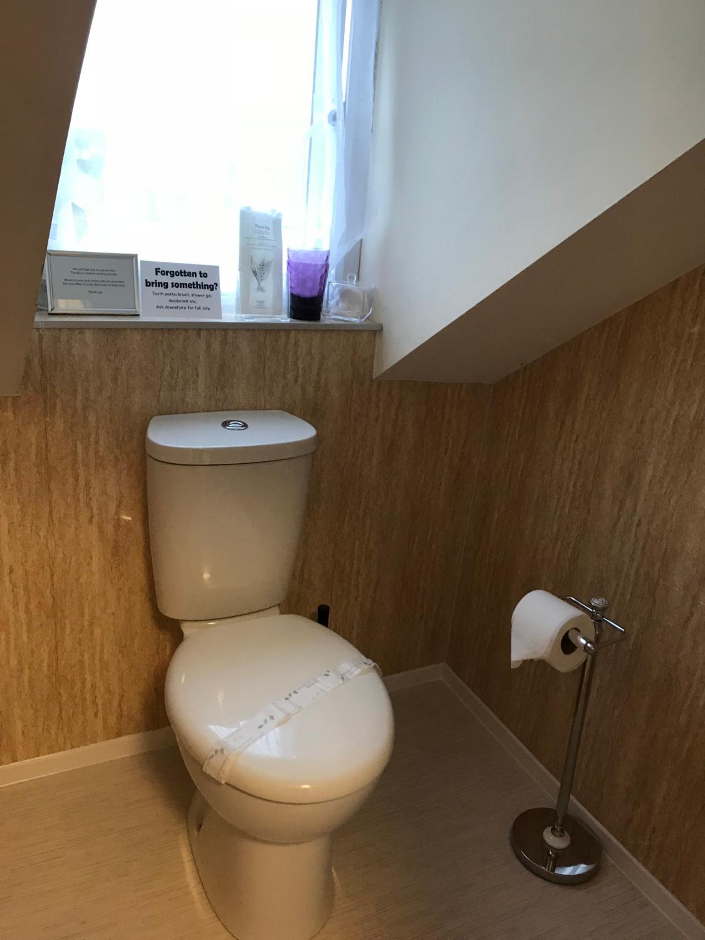 ISUITES Serviced Accommodation 21/23