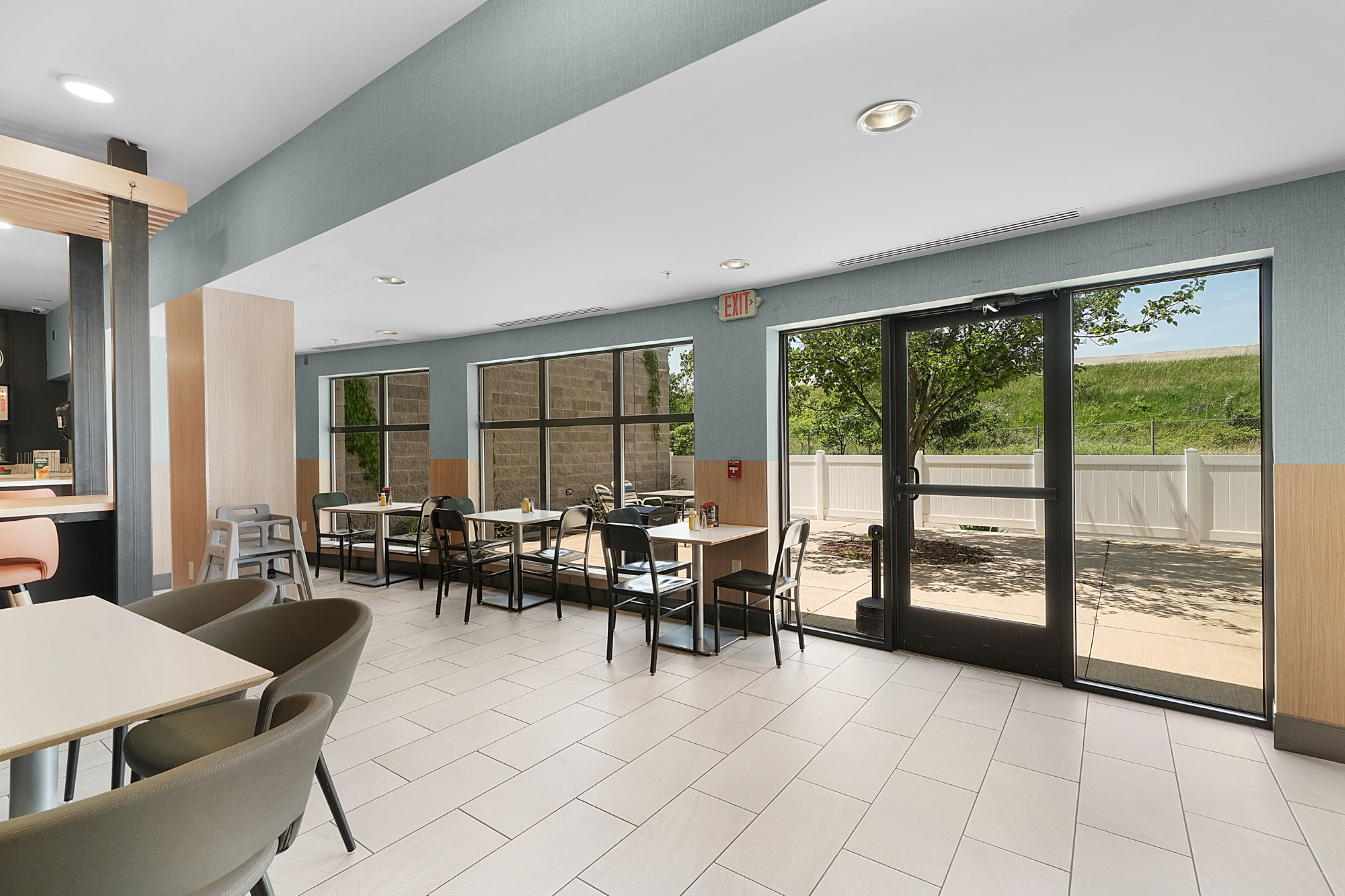 Holiday Inn Grand Rapids South 22/39