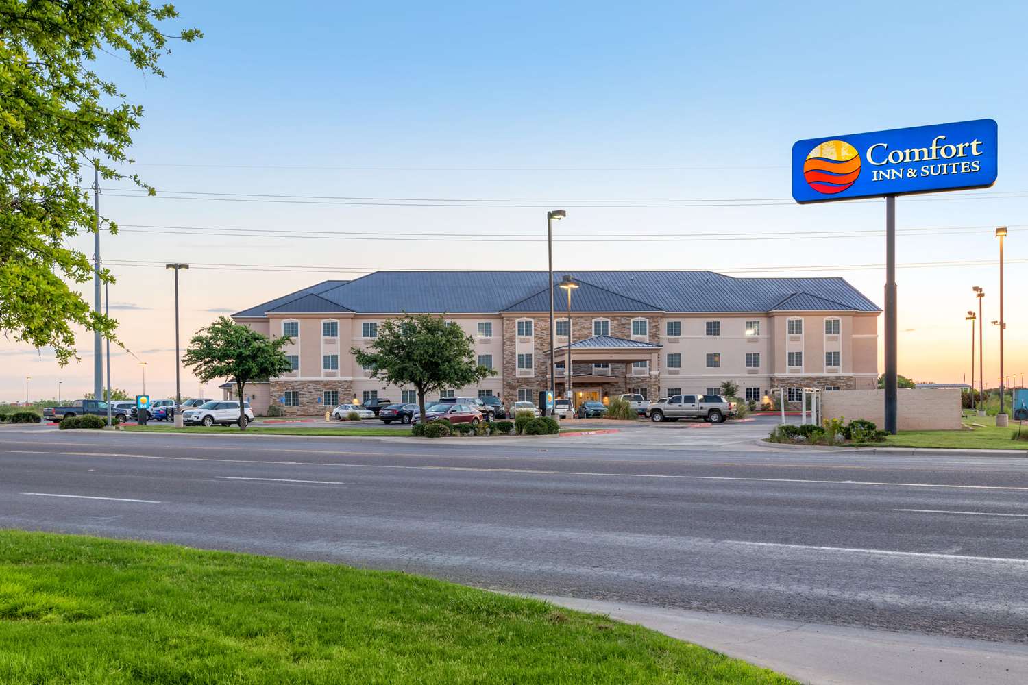 Comfort Inn & Suites, Odessa I-20 16/19