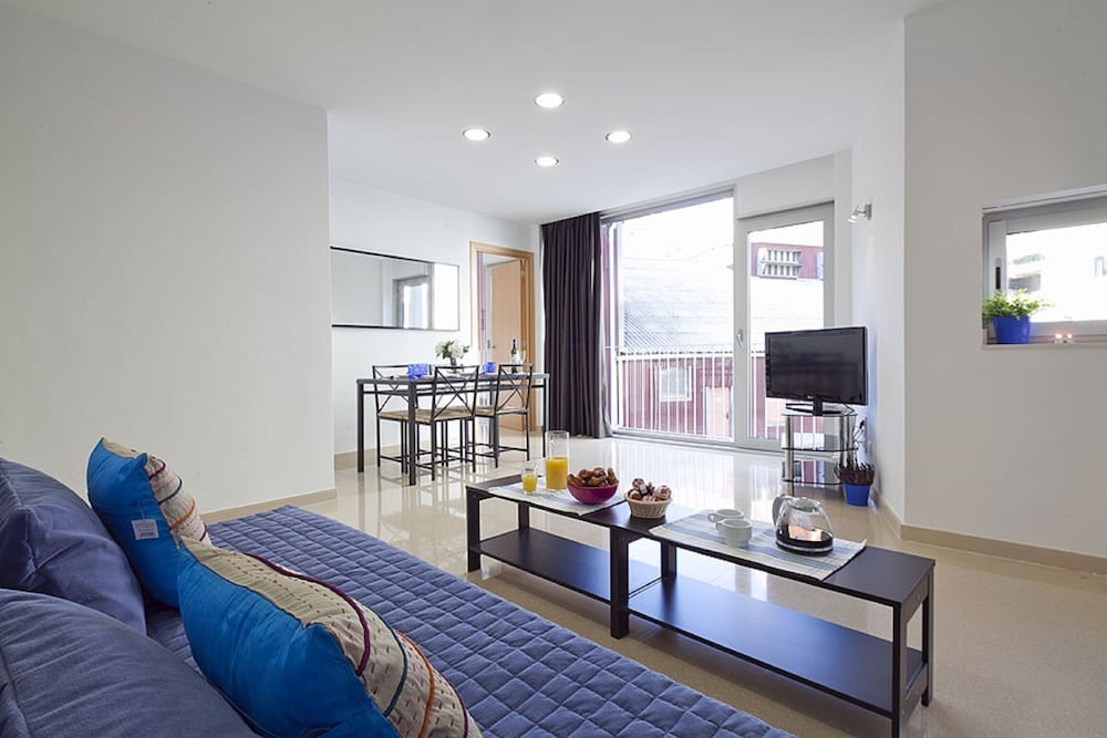 CHARMSUITES NOU RAMBLA APARTMENTS 27/42