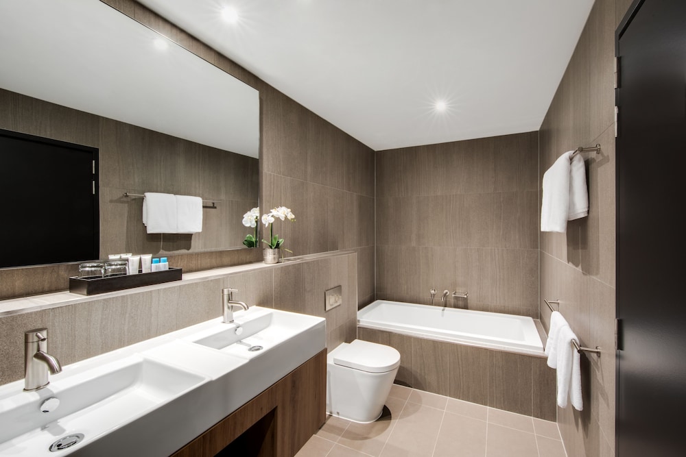 Vibe Hotel North Sydney 13/31