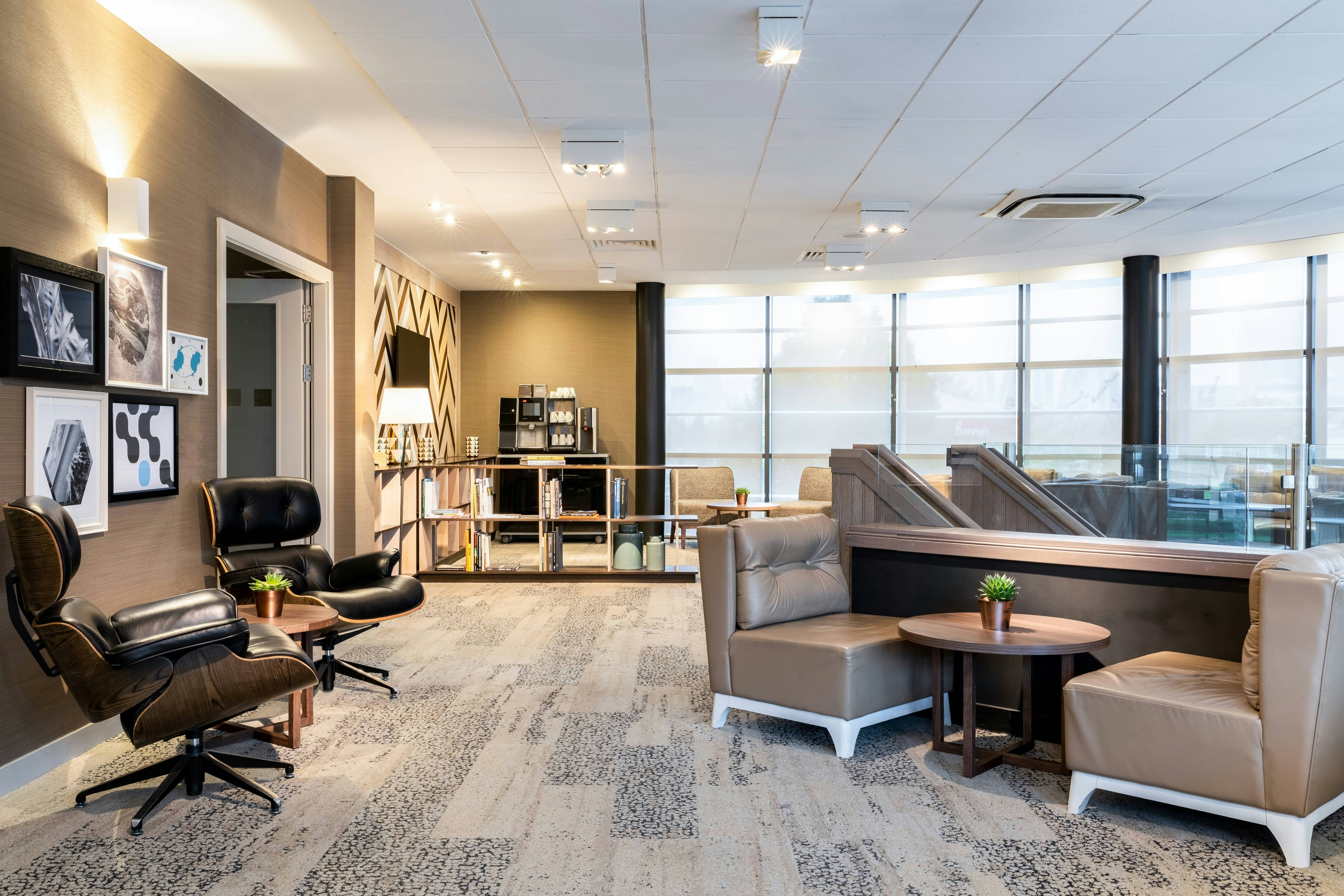 AC Hotel Manchester Salford Quays 20/39