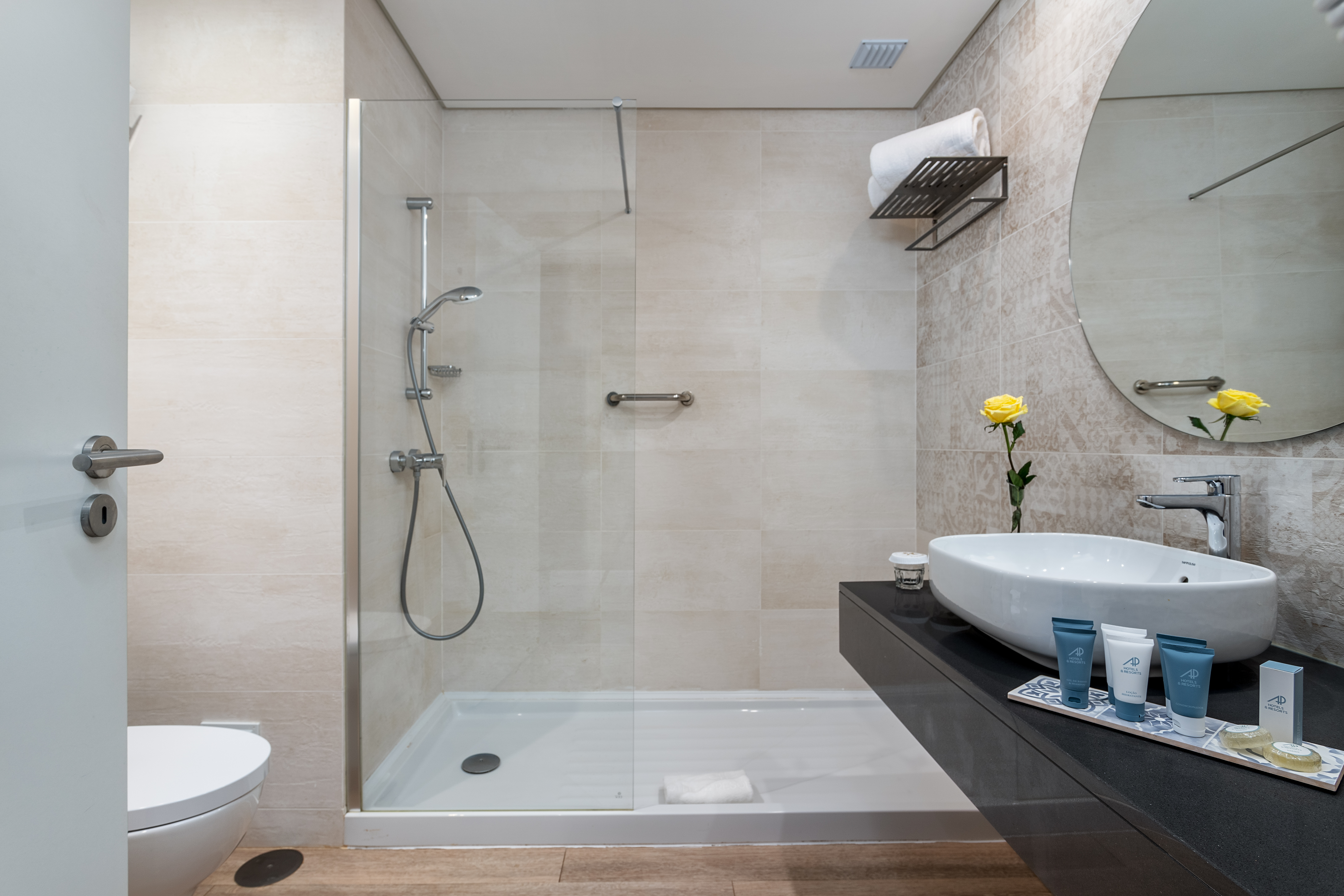 Room, Twin Beds, Land View، AP Oriental Beach - Adults Only 2/2