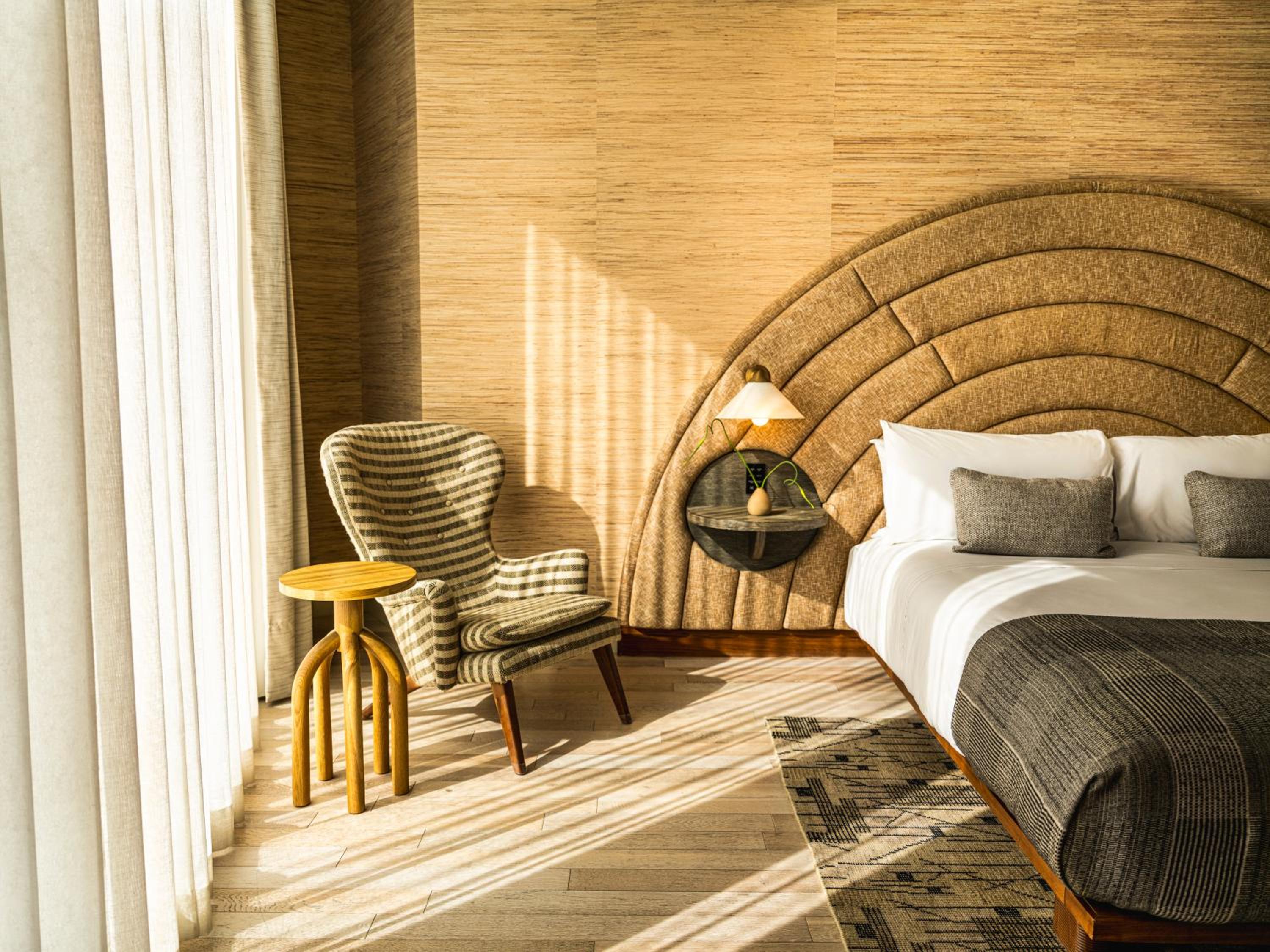 1 Bedroom, Sunset, Suite, King Bed