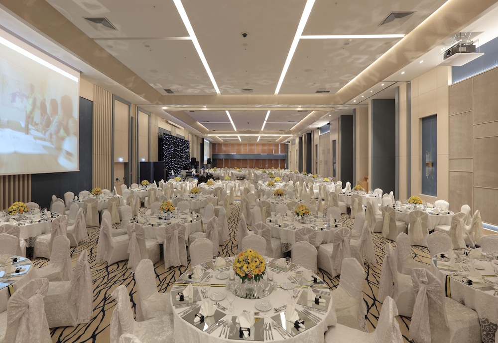 THE ANKARA HOTEL 55/65