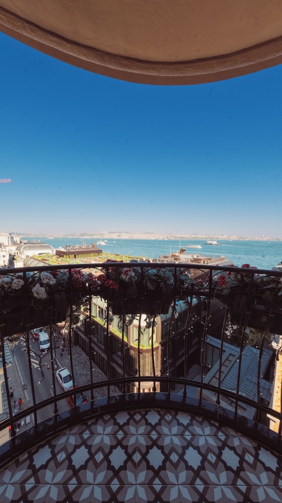 Hotel De Reve Galata Special Class, Istanbul 55/60