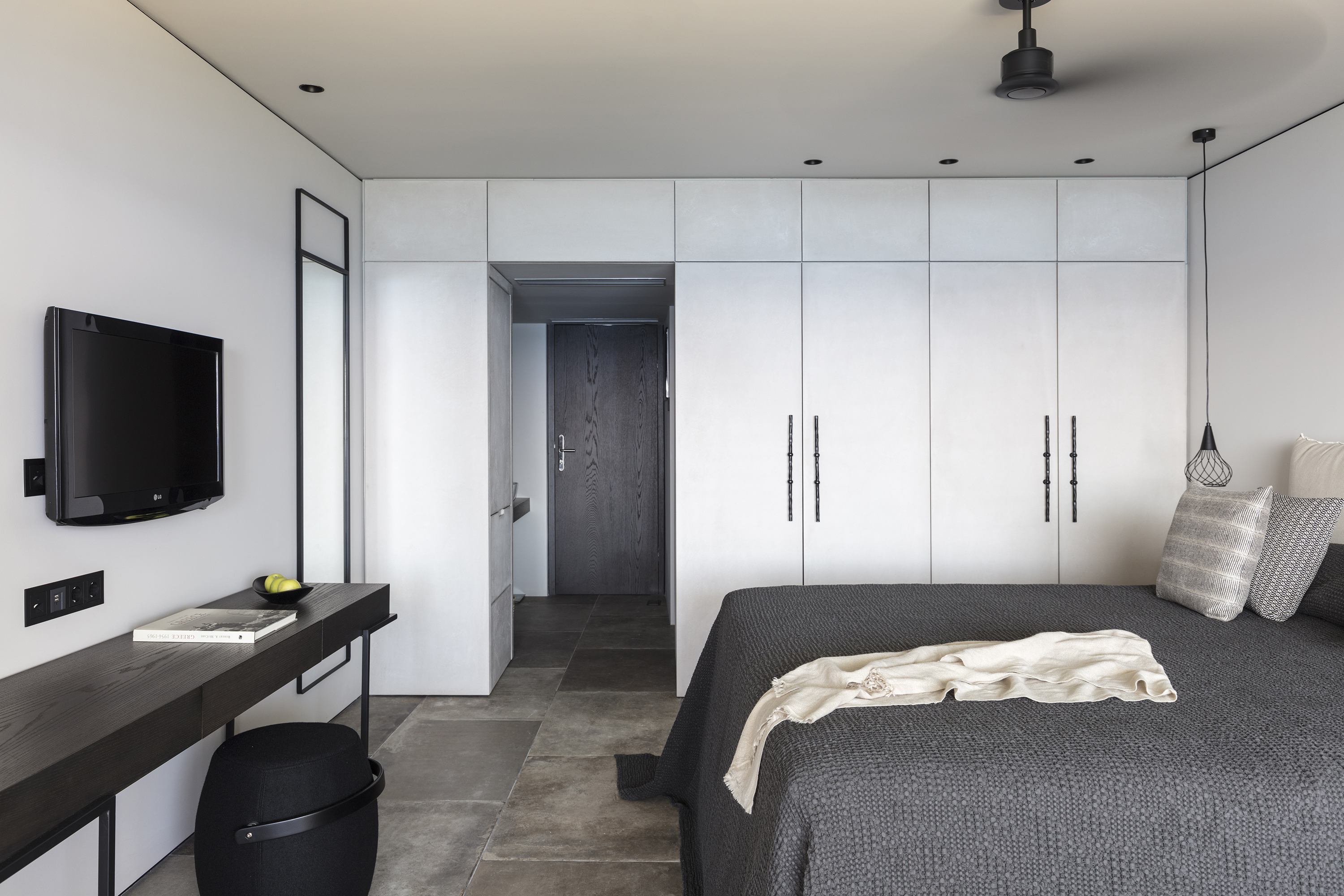 Double Room Zen