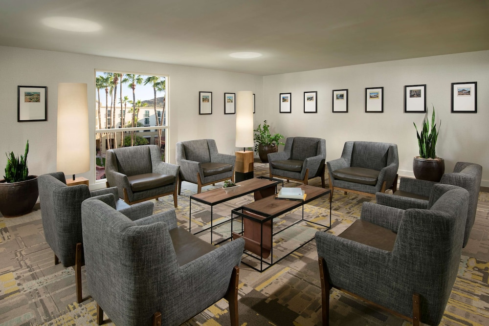 Tempe Mission Palms, a Destination by Hyatt Hotel 24/43