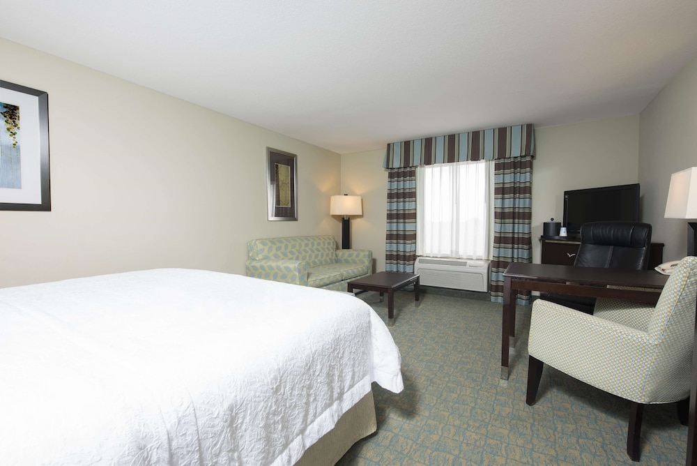 Hampton Inn Suites Crawfordsville 12/51
