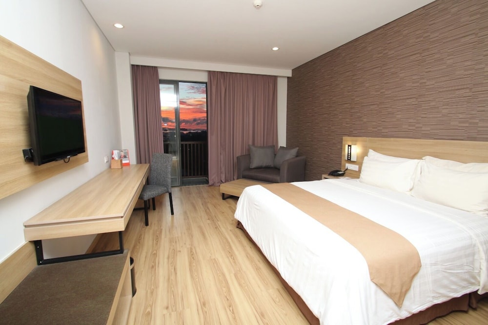 Swiss-Belhotel Sorong 9/36