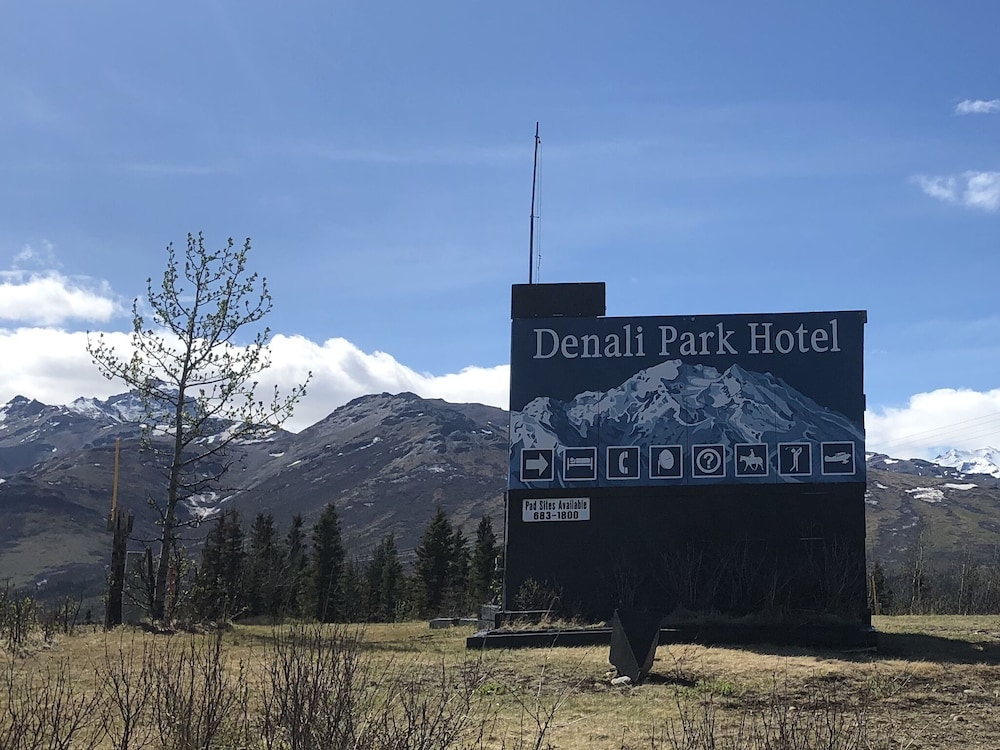 Denali Park Hotel 32/35