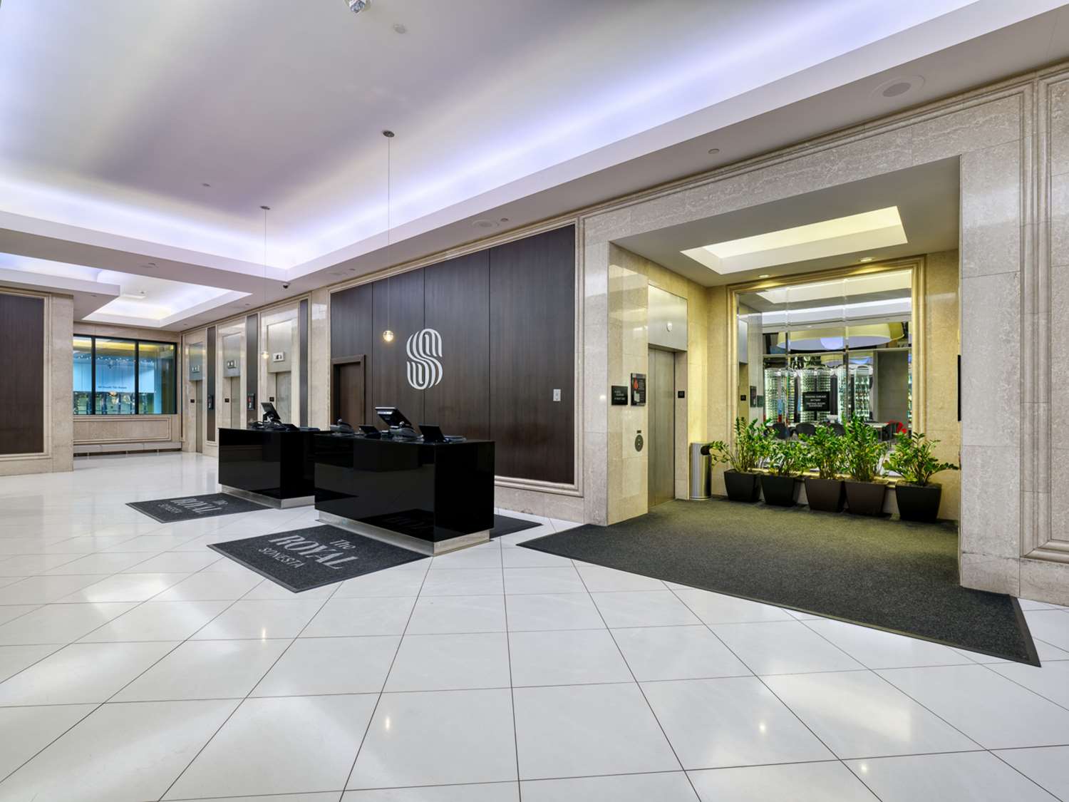 The Royal Sonesta Minneapolis Downtown 3/36