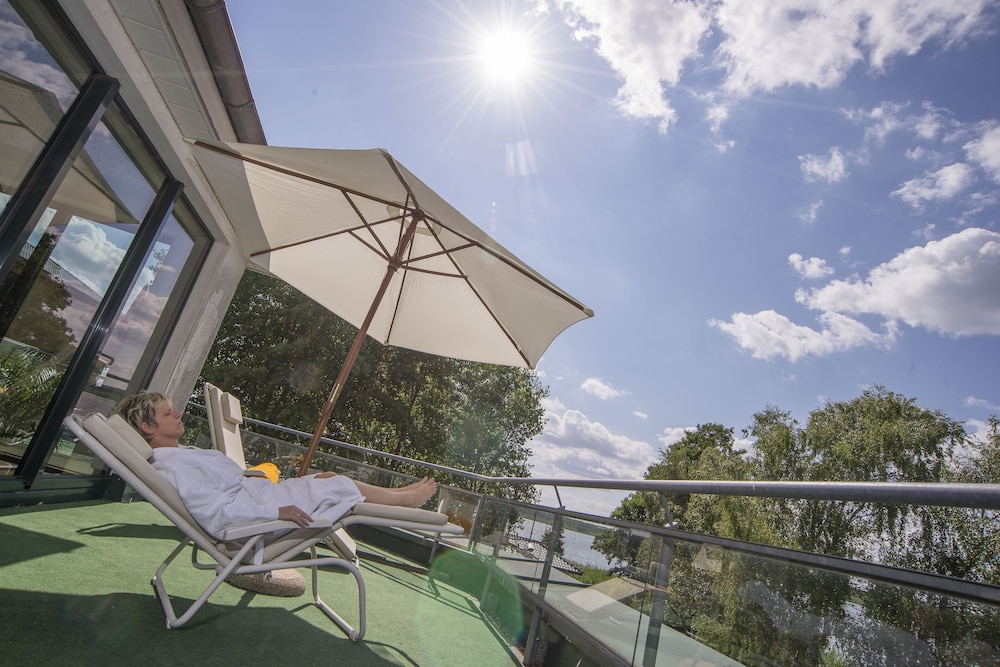 TOP CountryLine Seehotel Berlin-Rangsdorf 40/52