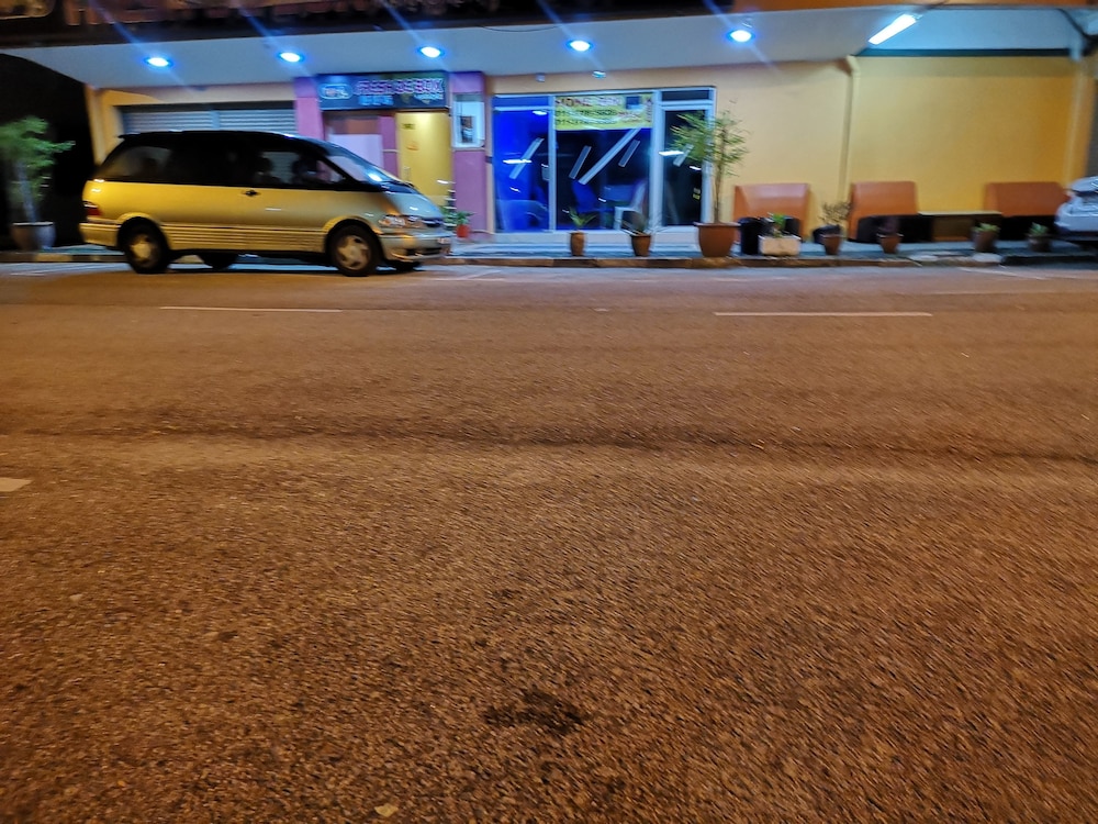 Home Inn 34/40