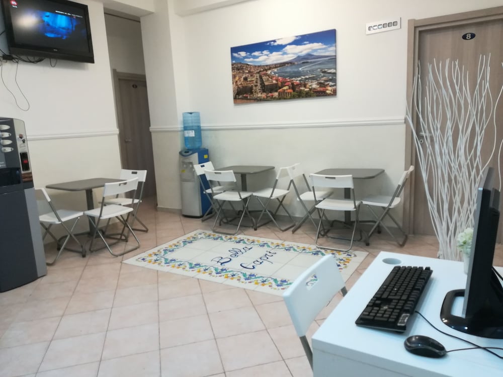 Hotel Bella Capri 32/50