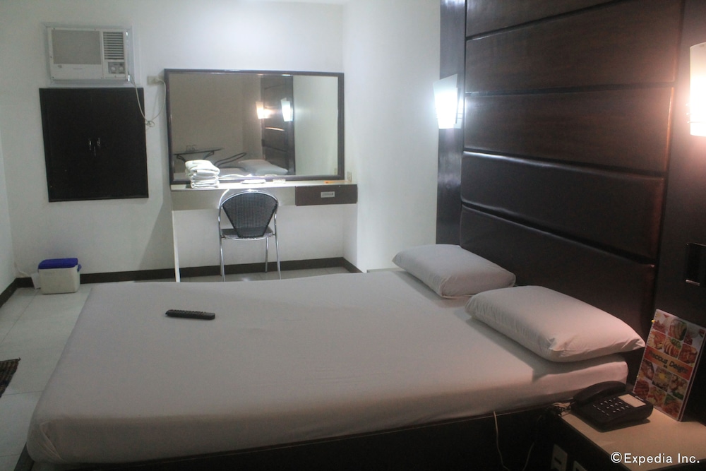 Halina Drive Inn Hotel - Pasay 6/16