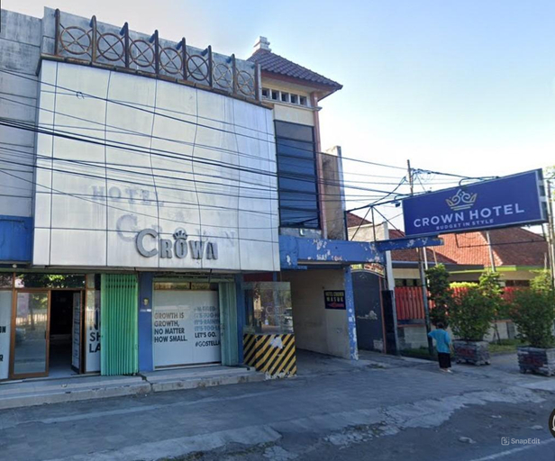 Crown Budget In Style Kediri 10/10