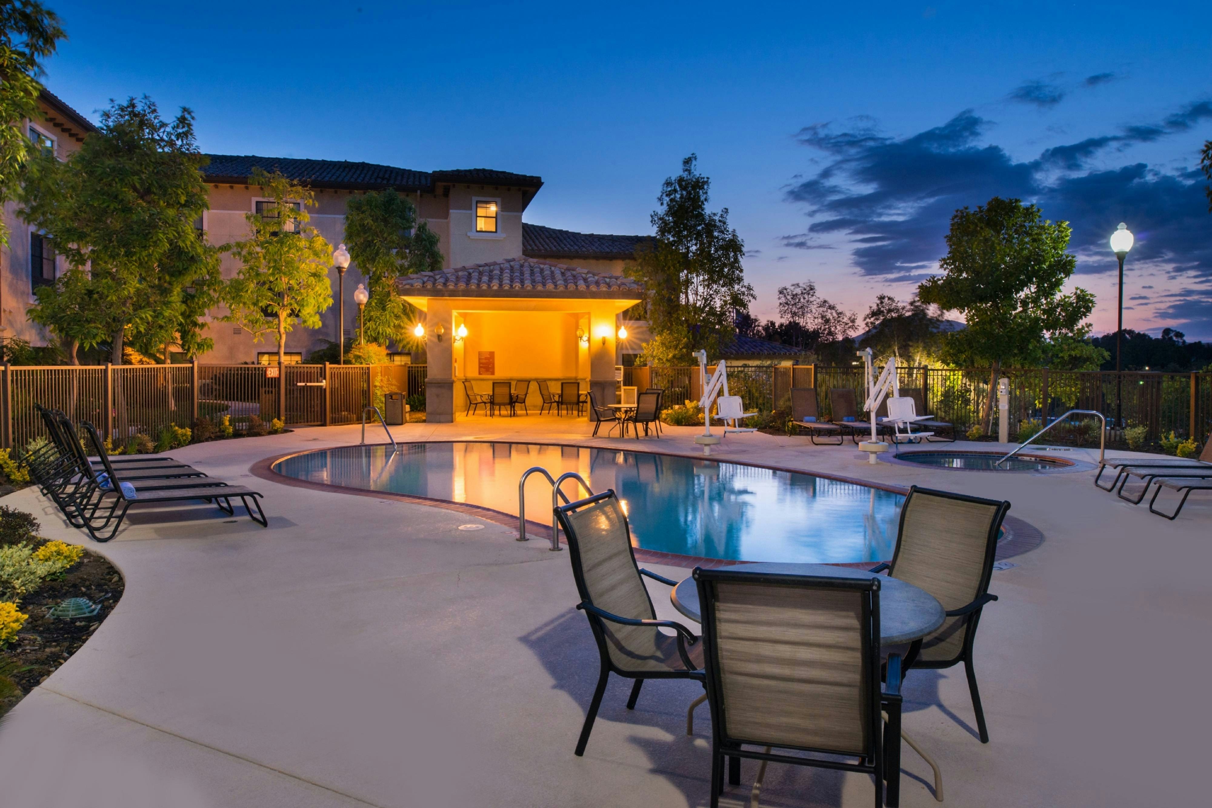 Towneplace Suites Thousand Oaks Ventura County 4/34