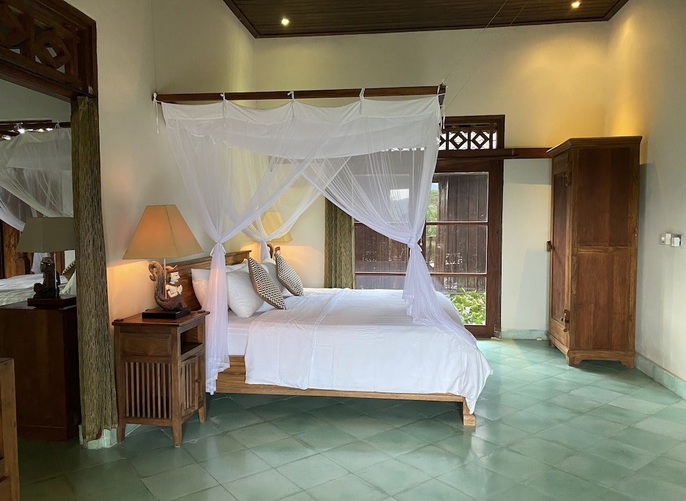 Sawah Indah Villa 22/86