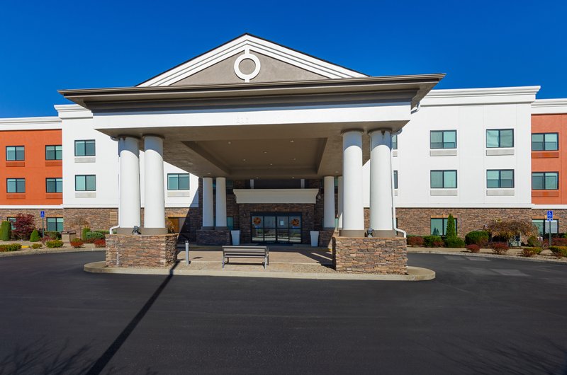 Holiday Inn Express Hotel And Suites Weston 53/54