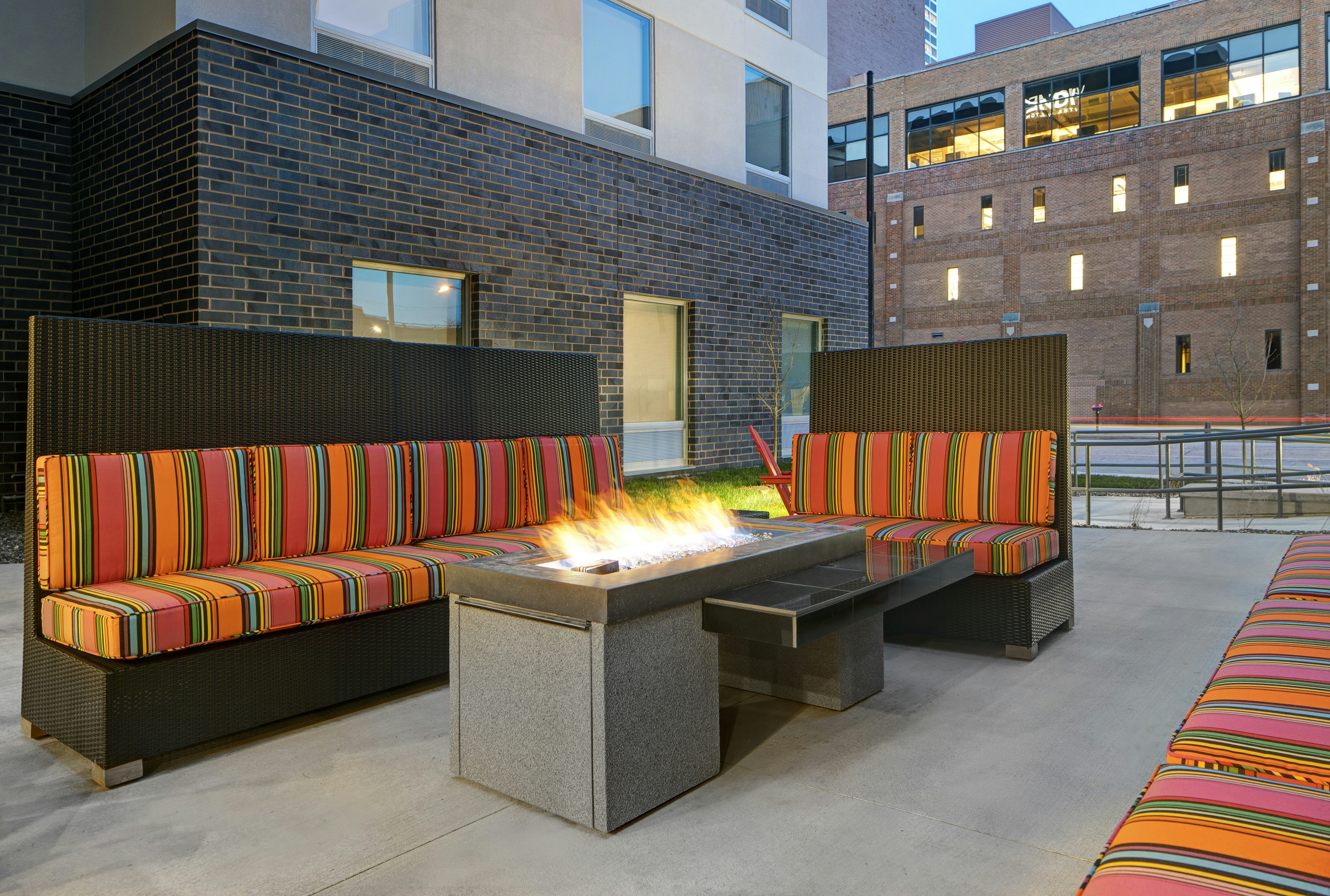 Home2 Suites by Hilton Milwaukee Downtown, WI 30/48