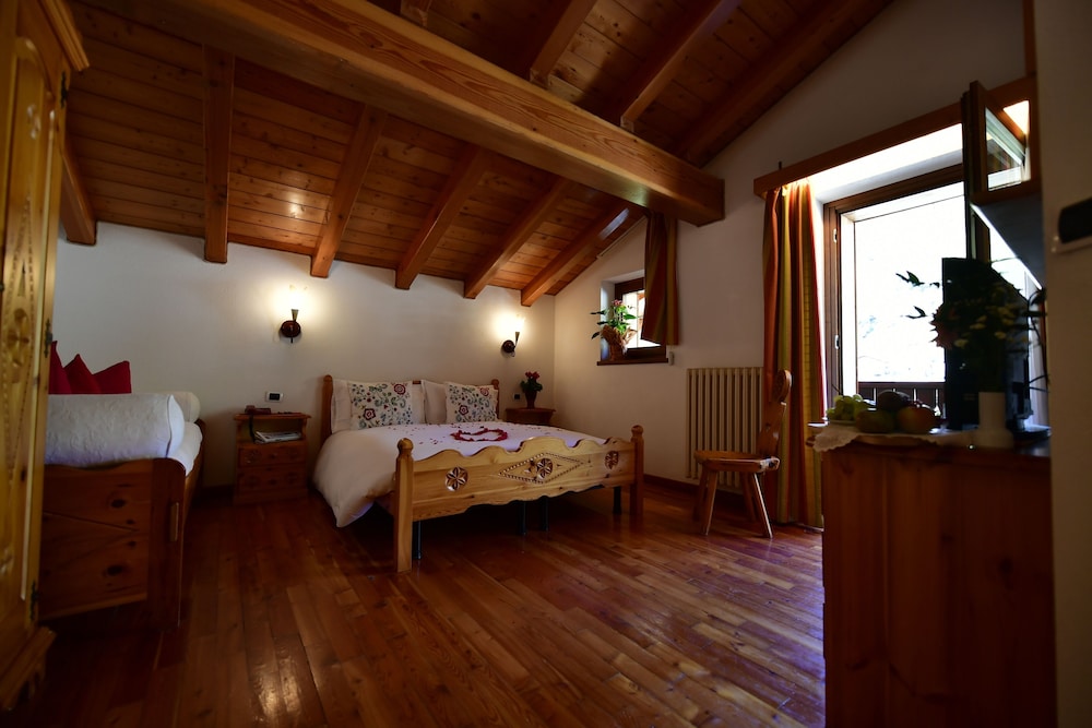 HOTEL BEAU SEJOUR 43/66