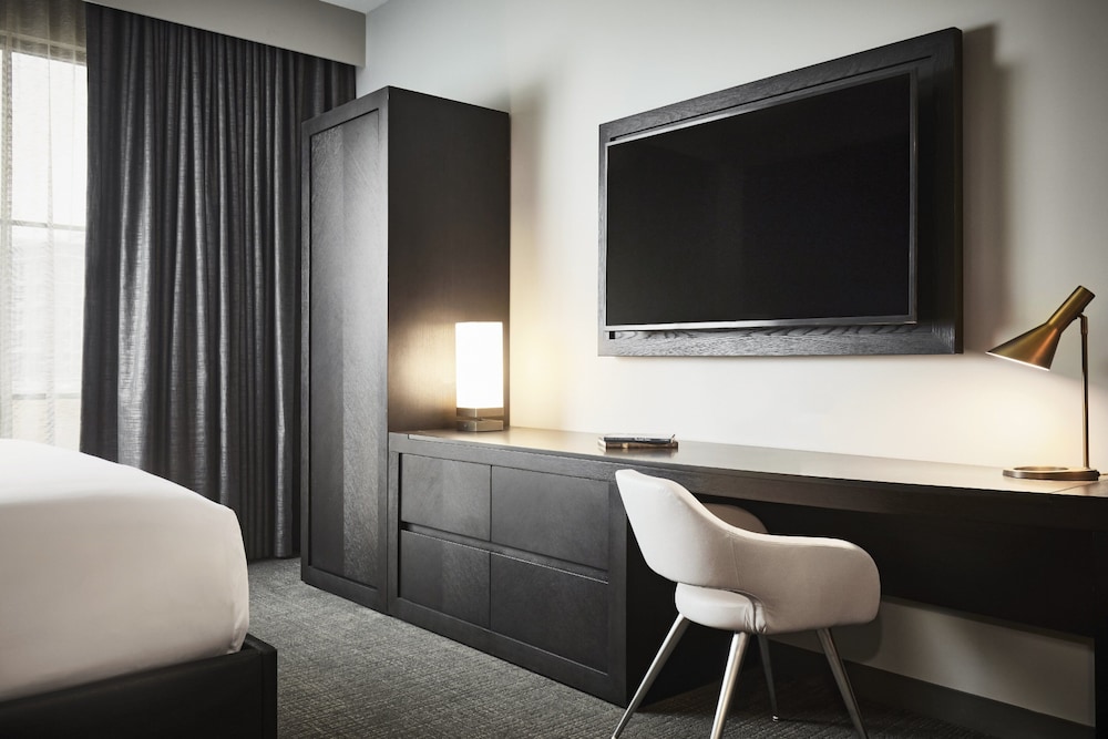 Archer Hotel Tysons 16/77
