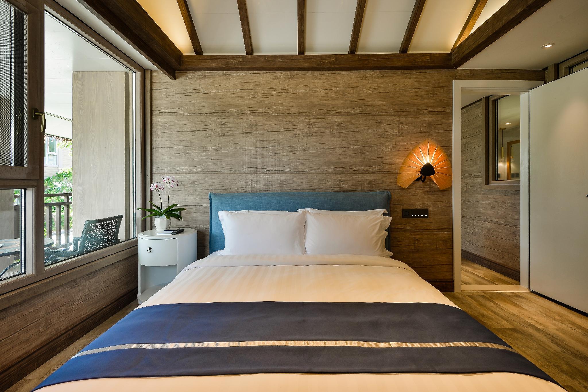 Bungalow, Triple, 1 Double and 1 Single Bed, Hill Side