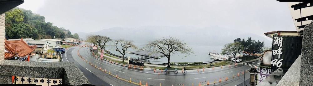 Lakeside 46 46/70