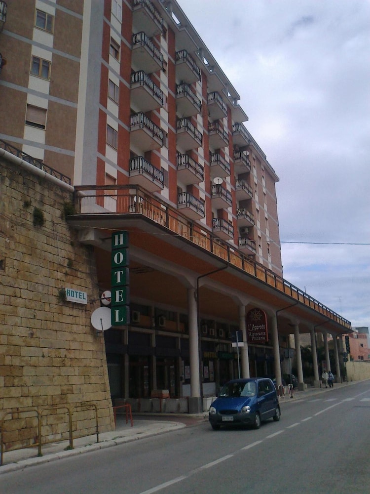 Hotel L'Approdo 41/48