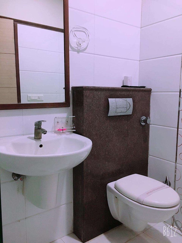 Hotel Dasaprakash 38/38