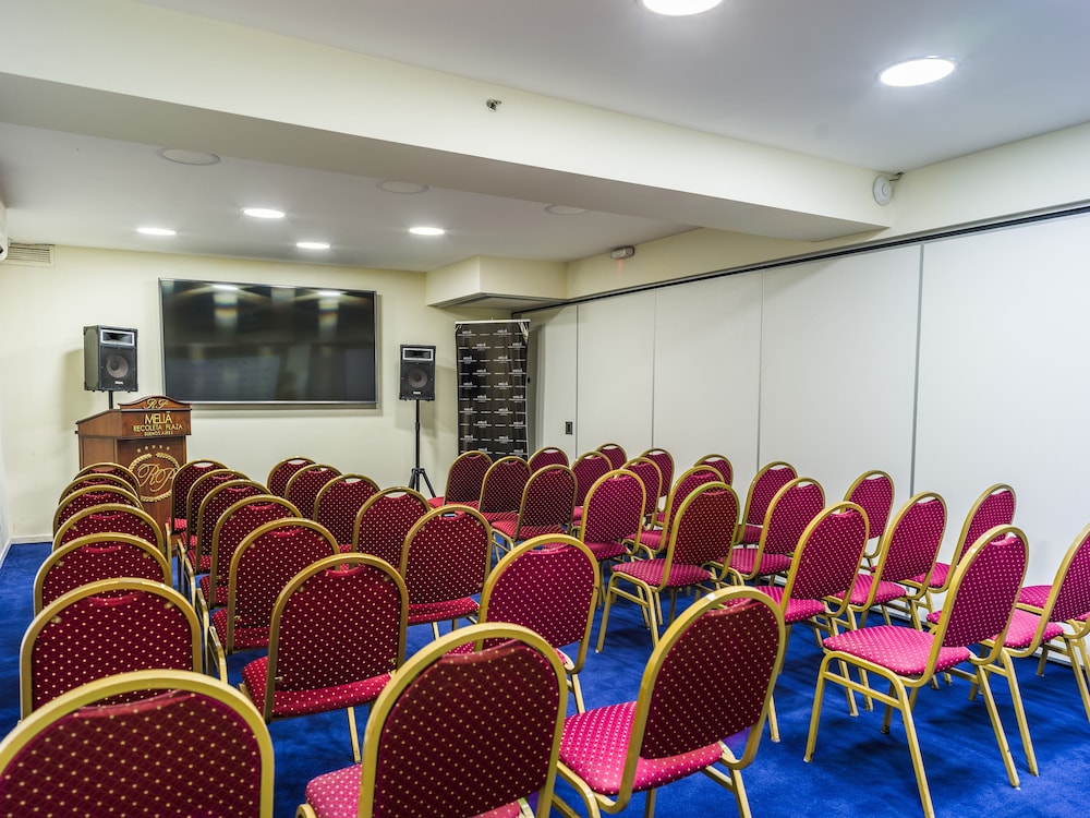 Melia Recoleta Plaza 63/73