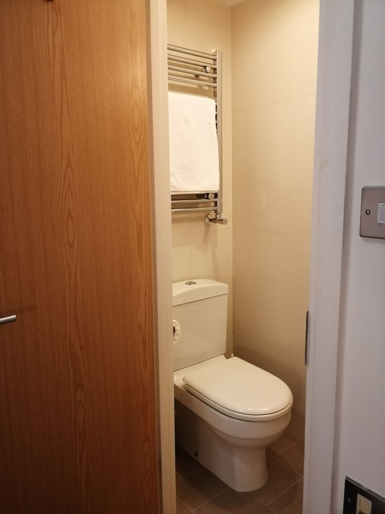 Queensway Hotel, Sure Hotel Collection by Best Western 20/38