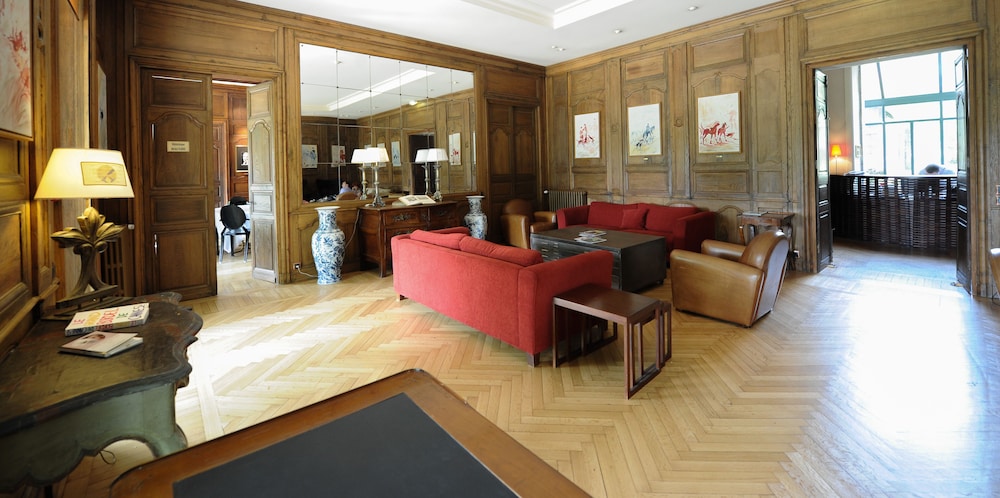 Hotel Villa Navarre 32/52