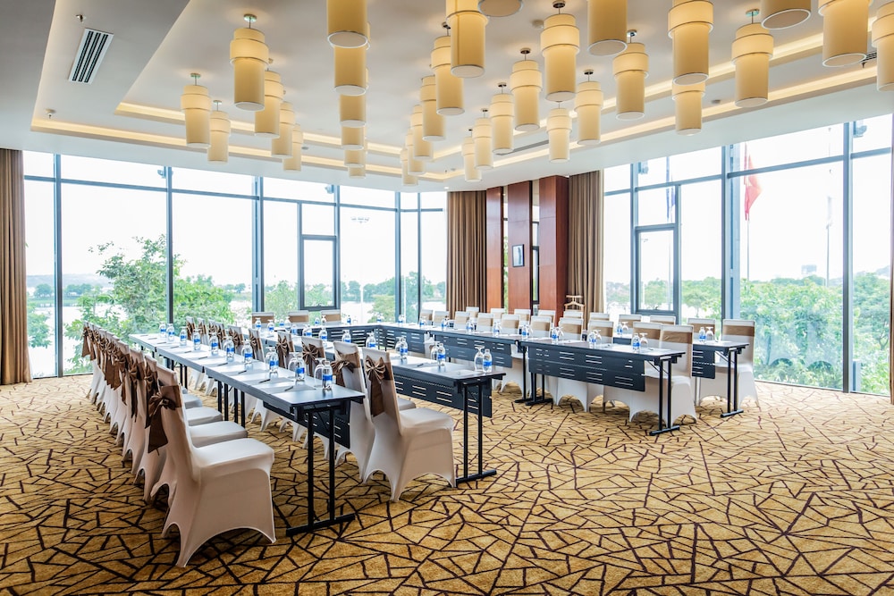Central Luxury Ha Long Hotel 54/72