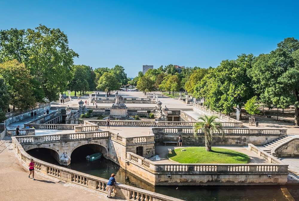 IBIS STYLES NIMES GARE CENTRE 54/57