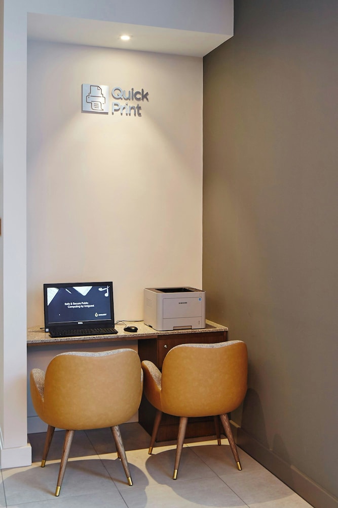 Courtyard By Marriott Oxford South 55/59