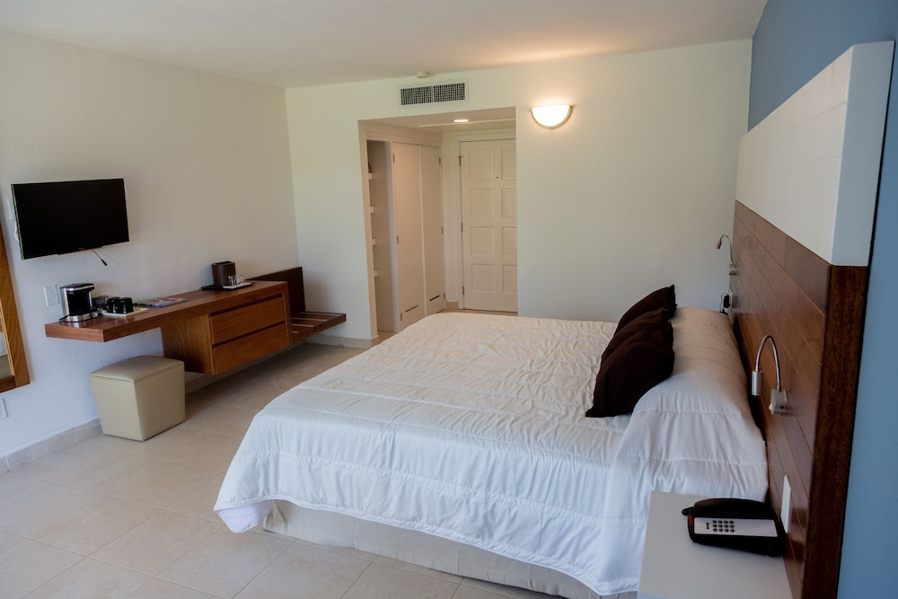 Viva Fortuna Beach by Wyndham A Trademark All Inclusive 22/68