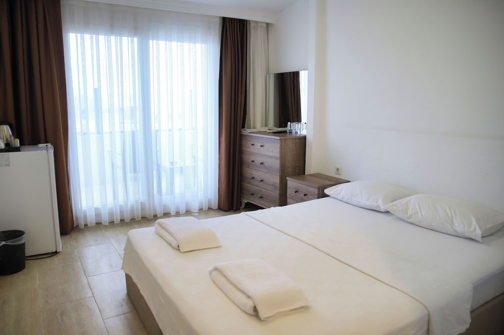 Hotel Gumbet 8/50