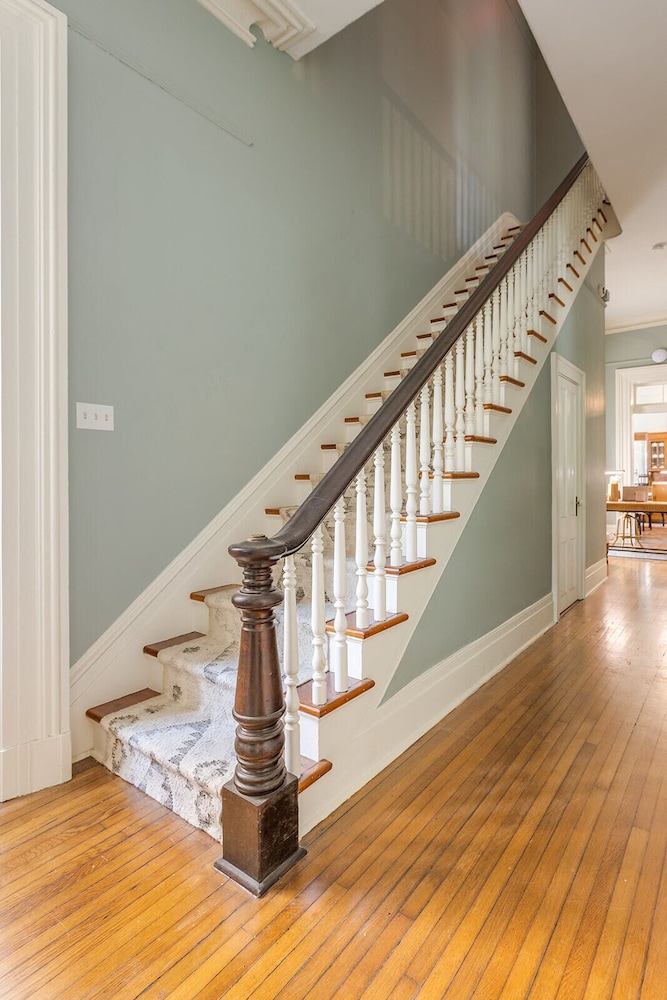 Bellwether House 22/50