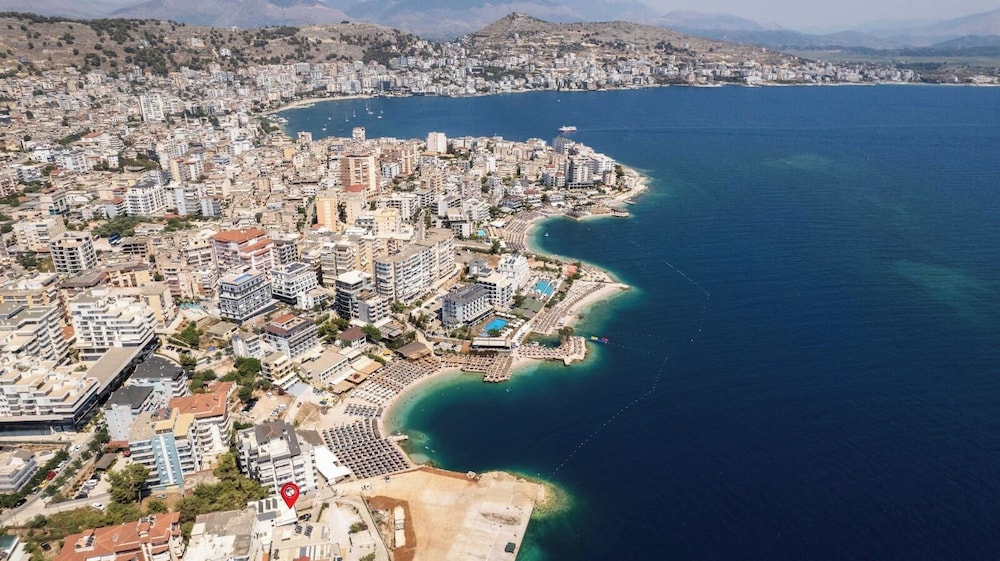 Portanova Hotel Sarande 49/55