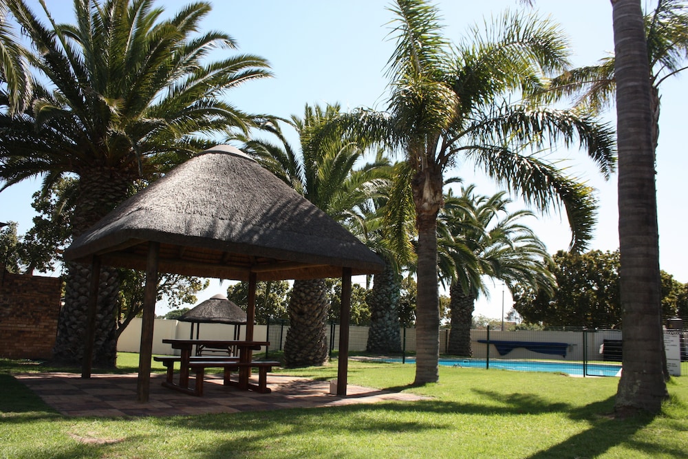 Amies Self-Catering Apartments 24/30