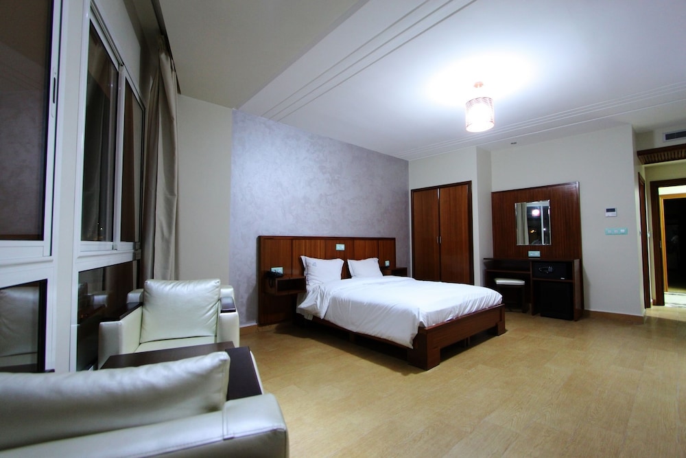 Hotel La Perla 6/21