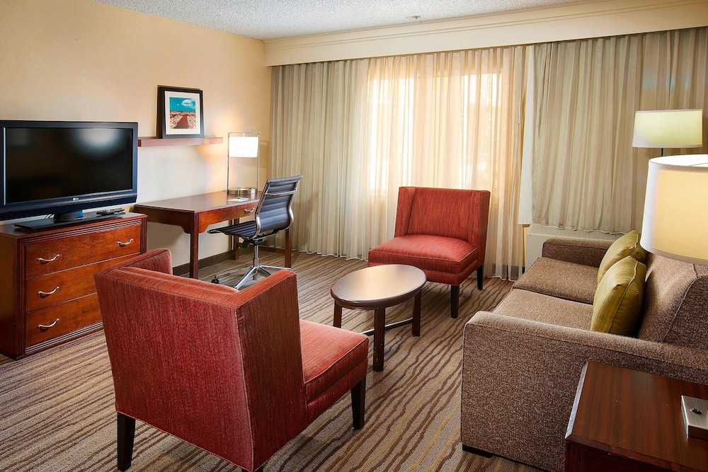 Courtyard Seattle North Lynnwood Everett 28/43