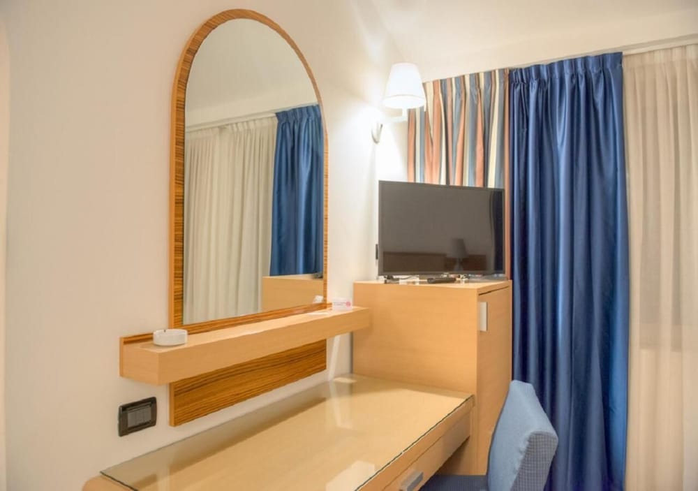 Cardano Hotel Malpensa 50/58
