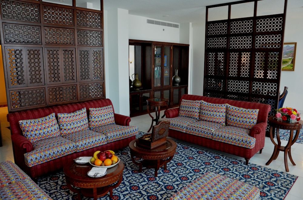 DUSHANBE SERENA HOTEL 41/70