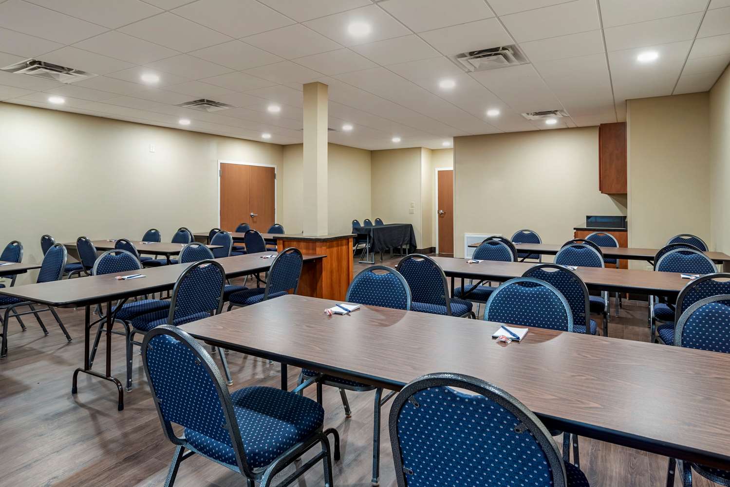 Comfort Suites Niceville Near Elgin Air Force Base 50/61