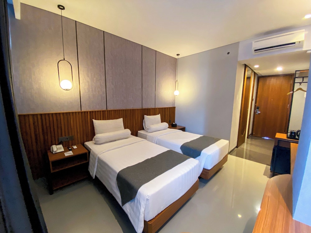 Nata Azana Hotel Ngawi 6/35