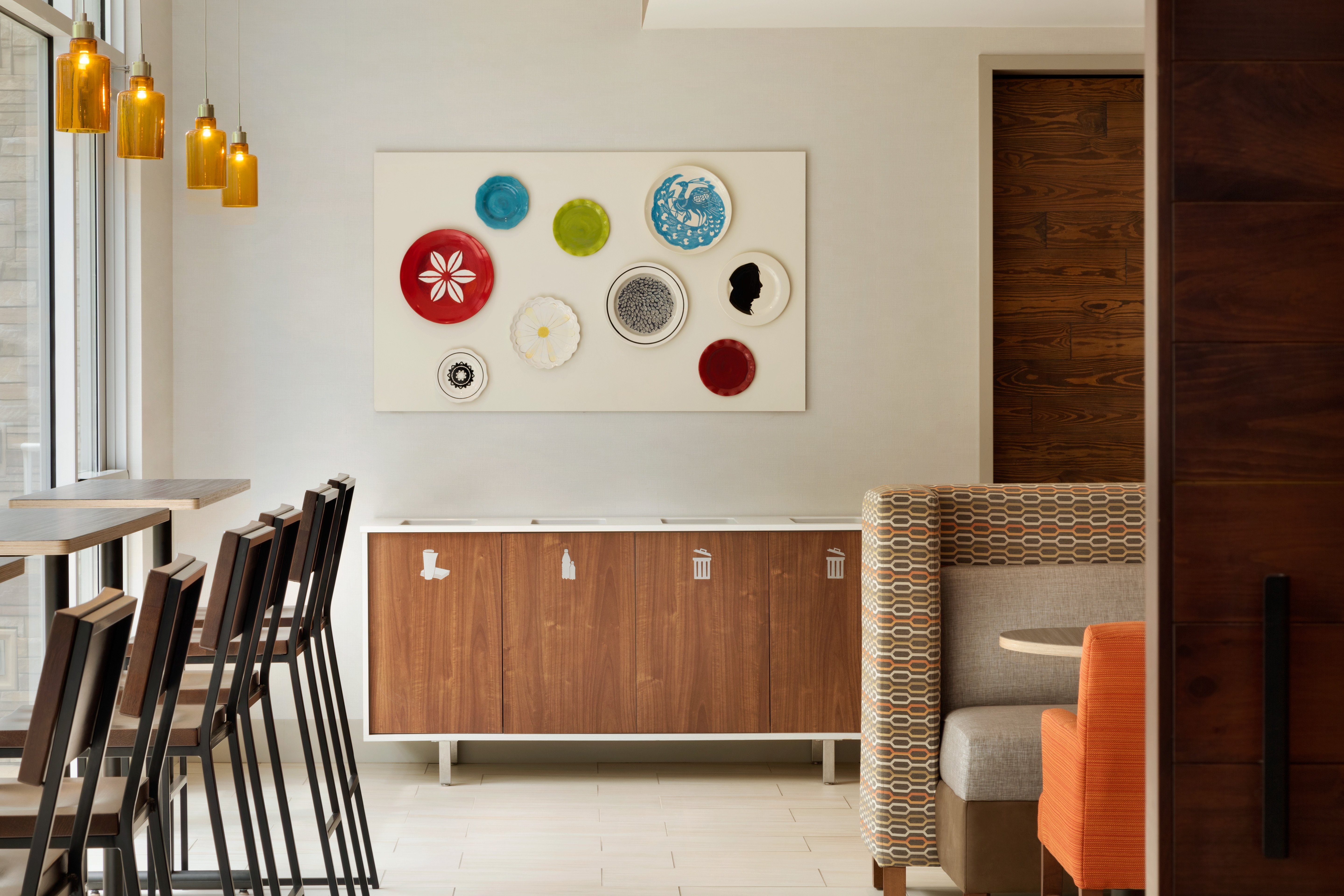 Holiday Inn Express and Suites Brighton 14/60